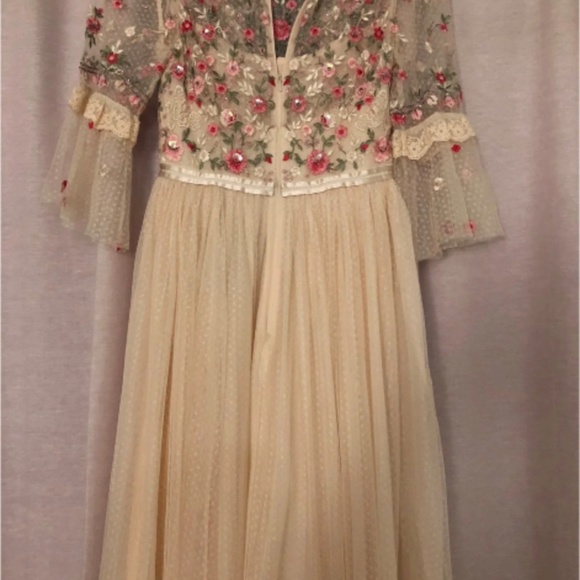 Needle & Thread Butterfly Meadow Gown In SIZE 0 - Picture 11 of 12